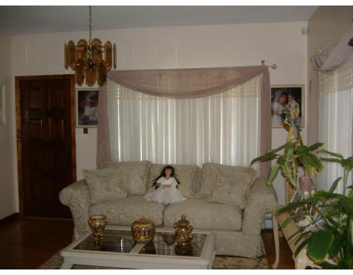 371 Brayton Ave, Fall River, MA 02721 photo 5
