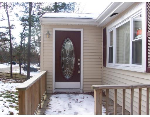 58 Standish Ave, East Wareham, MA 02538 photo 2