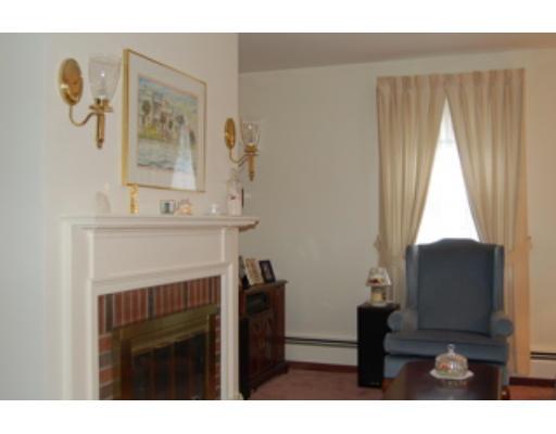7 Shetland Rd, Danvers, MA 01923 photo 4