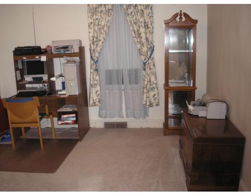 141 State St, Chicopee, MA 01013 photo 3