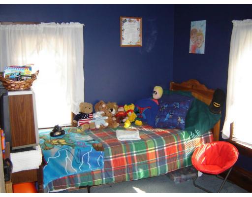 21 Prospect St, Ware, MA 01082 photo 11