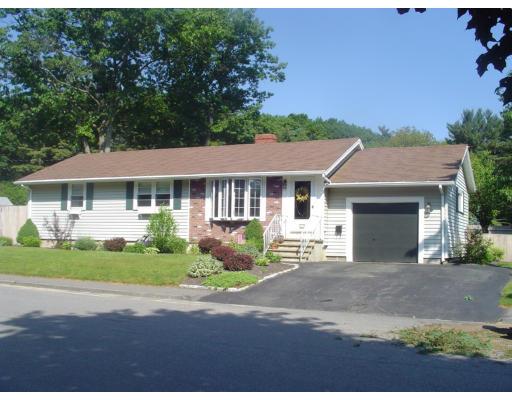 15 Bourn Ave, Hampton, NH 03842 photo 1