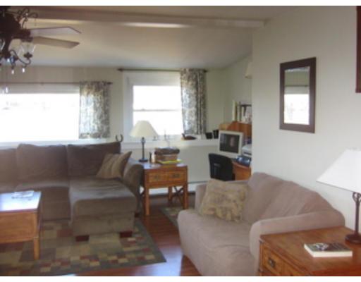 116 Gregory Island Rd, South Hamilton, MA 01982 photo 2