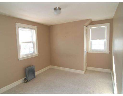 77 High St, Stoneham, MA 02180 photo 8