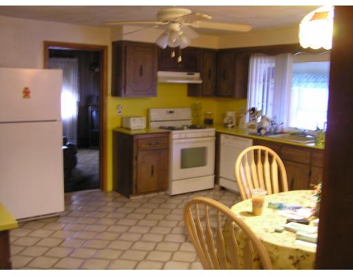 192 Bradford St, Everett, MA 02149 photo 4
