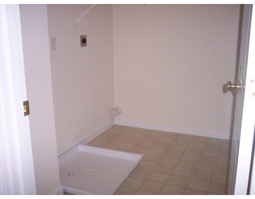 32 Jasmine Dr, Worcester, MA 01605 photo 11