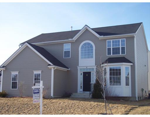 32 Jasmine Dr, Worcester, MA 01605 photo 1