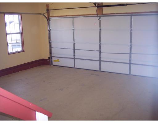 32 Jasmine Dr, Worcester, MA 01605 photo 16