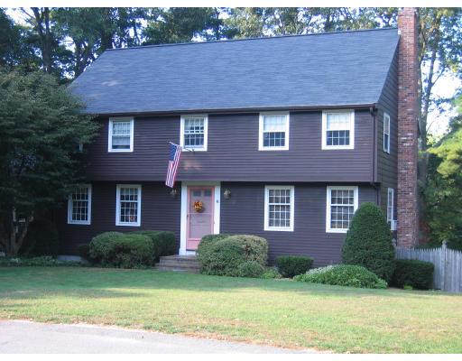 6 Juniper Cir, Walpole, MA 02081 photo 1