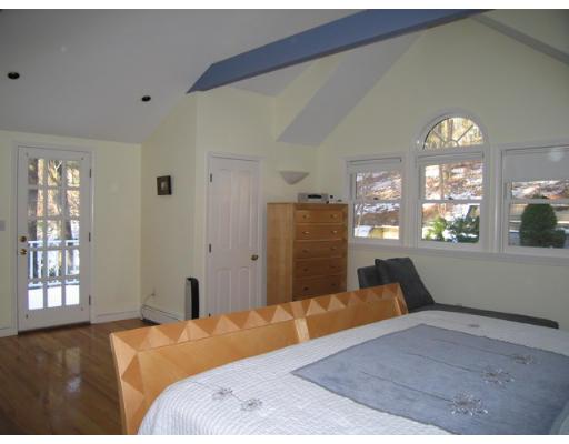 29 Needhamdale Rd, Needham, MA 02492 photo 14