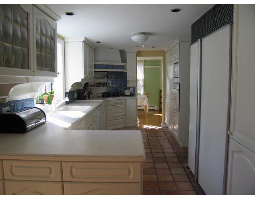 29 Needhamdale Rd, Needham, MA 02492 photo 11