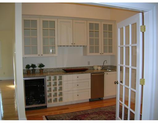 46 Cottage St, Hingham, MA 02043 photo 9
