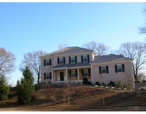 46 Cottage St, Hingham, MA 02043 photo 1