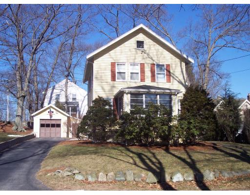 4 Weston Rd, Reading, MA 01867 photo 1