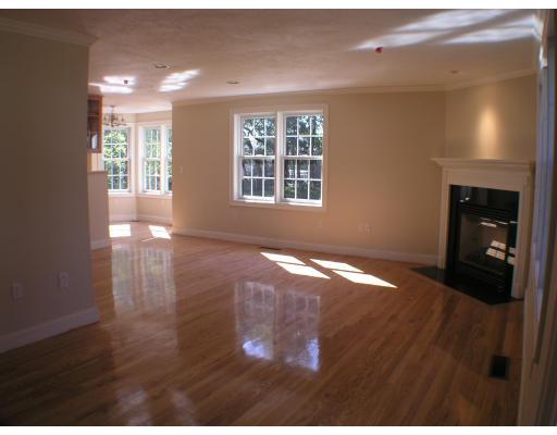 4 Otis St #3, Danvers, MA 01923 photo 2