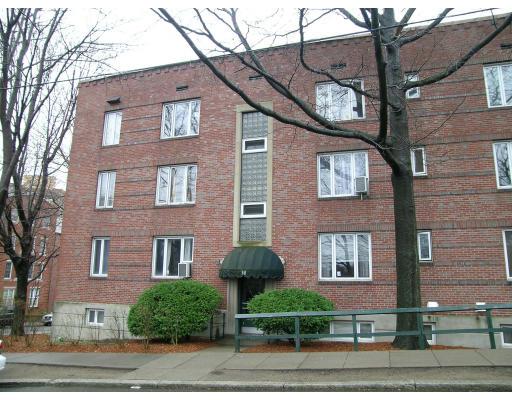38 Dean Rd #4, Brookline, MA 02445 photo 1