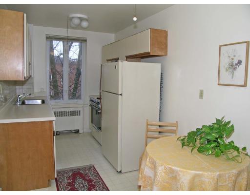 38 Dean Rd #4, Brookline, MA 02445 photo 3