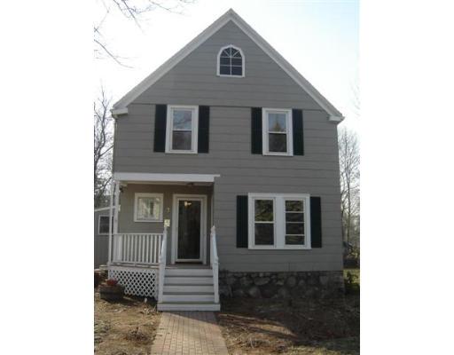 7 Orange St, Reading, MA 01867 photo 2