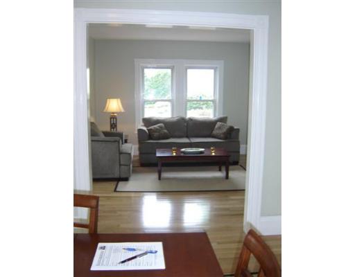 7 Orange St, Reading, MA 01867 photo 12