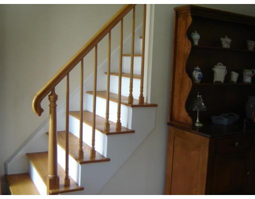 80 Macarthur Rd, Natick, MA 01760 photo 7