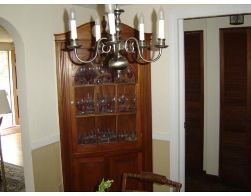 80 Macarthur Rd, Natick, MA 01760 photo 3