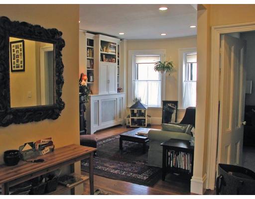 21 High St #2, Brookline, MA 02445 photo 2