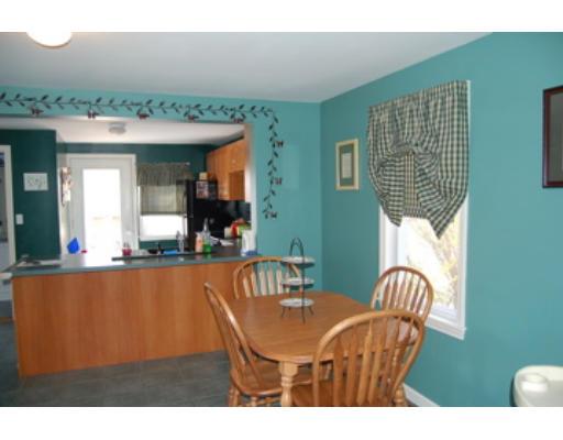 9 Marion Way, Gloucester, MA 01930 photo 3