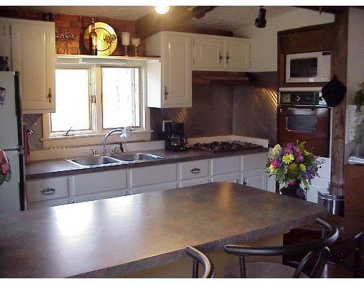 16 Lyndale Ave, Gloucester, MA 01930 photo 2
