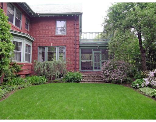 78 Evans Rd, Brookline, MA 02445 photo 3