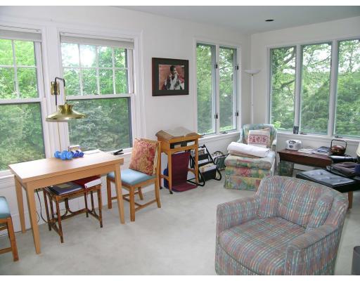 78 Evans Rd, Brookline, MA 02445 photo 15