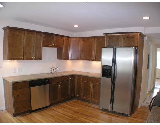11 Cherry St #1, Danvers, MA 01923 photo 3