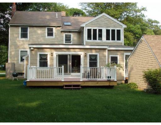 129 Central St, Hingham, MA 02043 photo 2