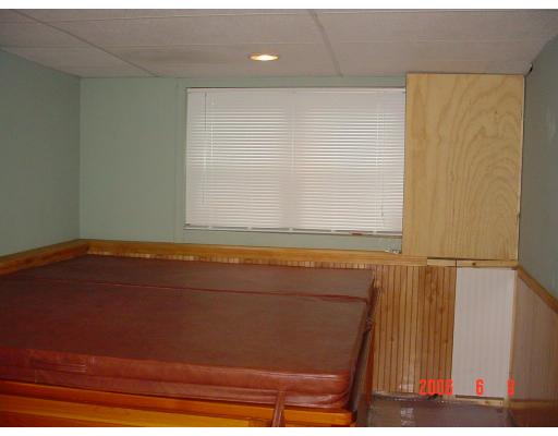 2 Jonathan Cir, Worcester, MA 01604 photo 10