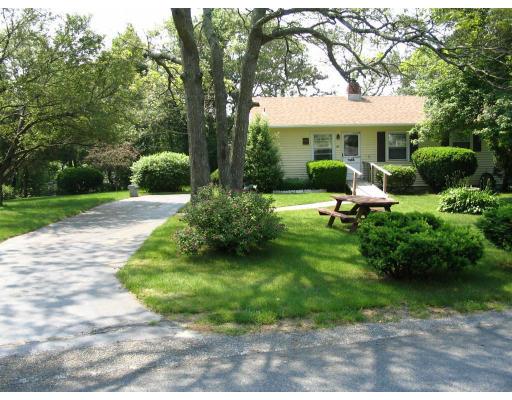 89 Maple St, Bourne, MA 02532 photo 1