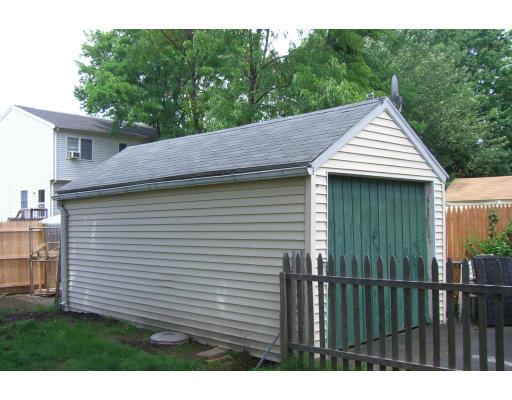 40 Eddy St, Springfield, MA 01104 photo 6