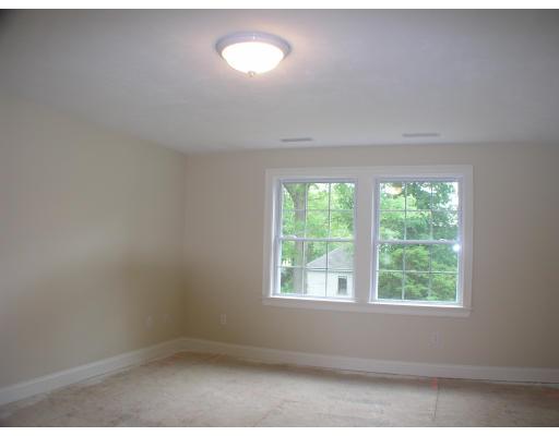 9 Chester St #B, Danvers, MA 01923 photo 8