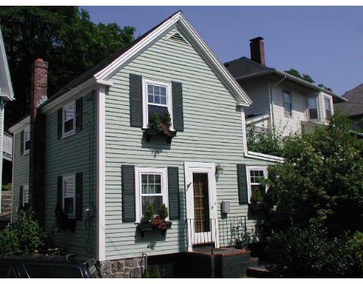 23 Sewall St, Marblehead, MA 01945 photo 9
