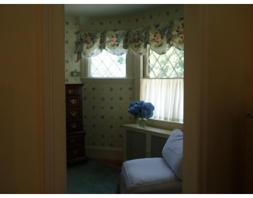 49 Lincoln St, Hingham, MA 02043 photo 19