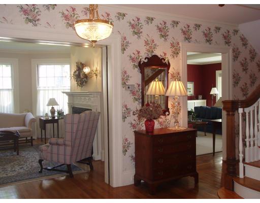 49 Lincoln St, Hingham, MA 02043 photo 12
