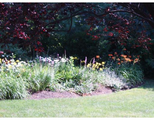 49 Lincoln St, Hingham, MA 02043 photo 6