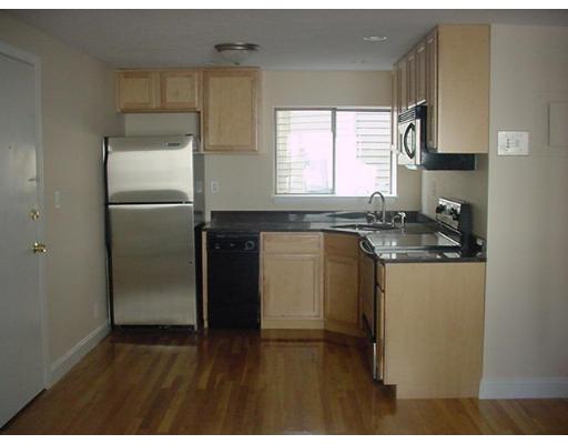 7 Tyler St #3, Everett, MA 02149 photo 1