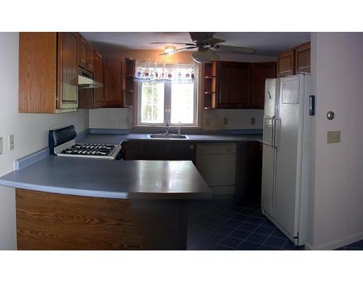 3 Daniel Webster Ln, Pocasset, MA 02559 photo 3