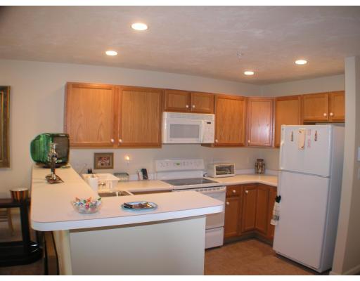 35 Collins St #94, Danvers, MA 01923 photo 3