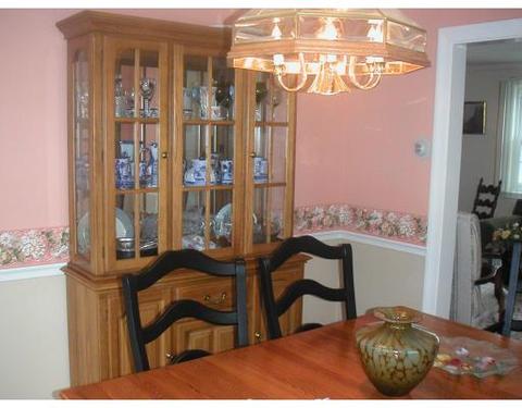 52 Hunting Rd, Needham, MA 02494 photo 2