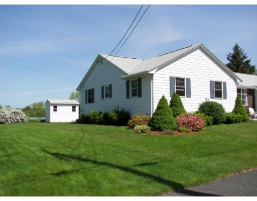 6 Bradley Rd, Danvers, MA 01923 photo 2