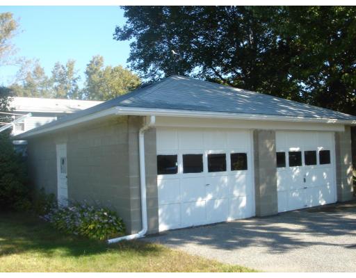 19 Crest Cir, Worcester, MA 01603 photo 4