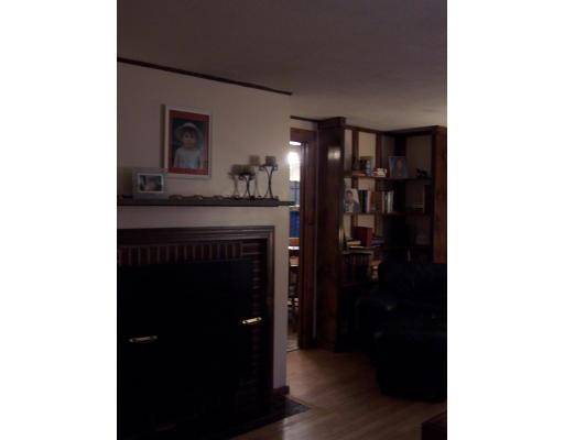 13 Gary Ave, Beverly, MA 01915 photo 2