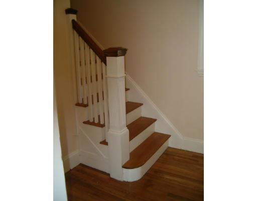 2 Bertram St, Beverly, MA 01915 photo 5