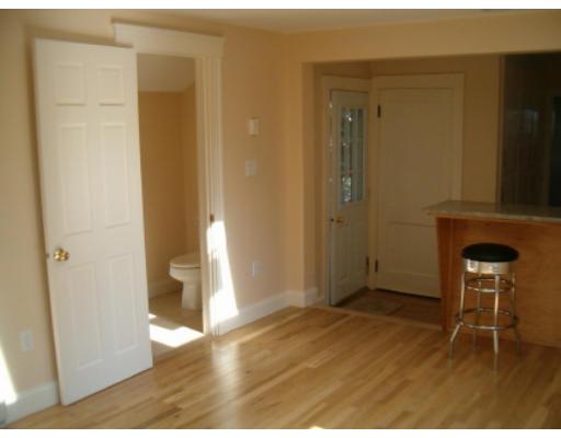 2 Bertram St, Beverly, MA 01915 photo 13