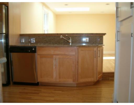 2 Bertram St, Beverly, MA 01915 photo 17